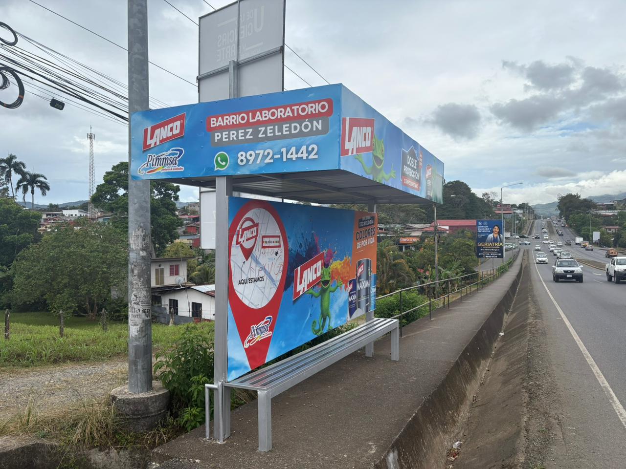 Frente a La Margarita